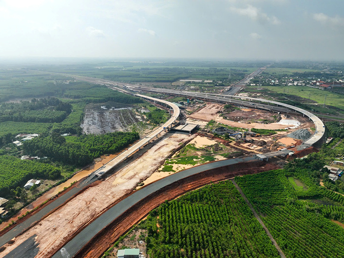 Sân bay, cầu và một chu kỳ mới: Nhơn Trạch đổi vai - Ảnh 1
